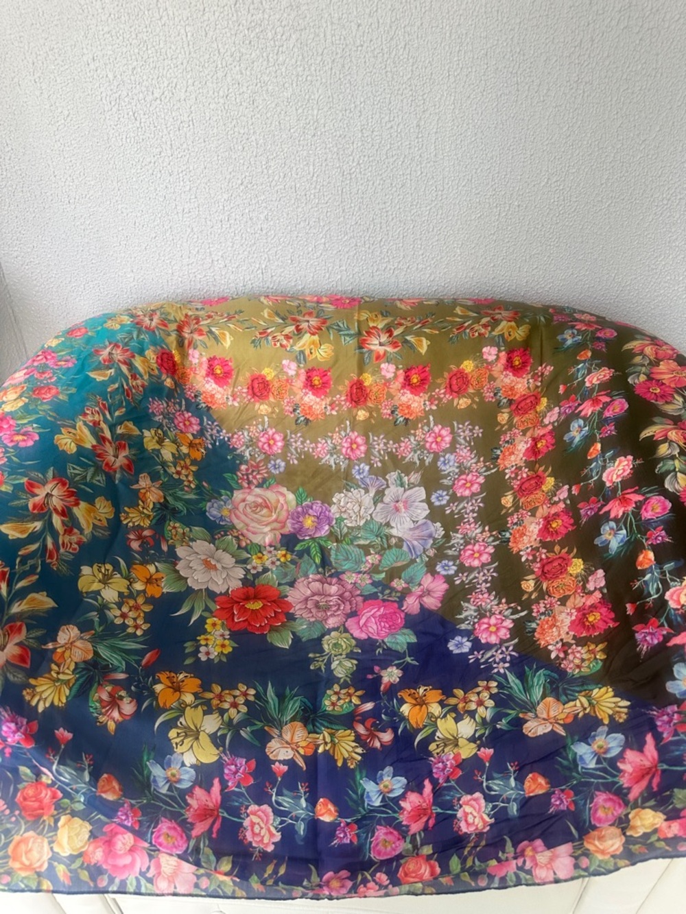 JOHNNY WAS NEUTRA SCARF 💯 SILK Vibrant Floral scarf. Brand New, Summer Must Have - Picture 3 of 17